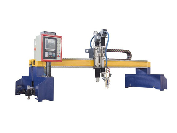 Máy cắt kim loại plasma cnc với THC / máy cắt plasma kim loại dày cho tấm kim loại / 40A 60A 120A cung cấp điện cutter