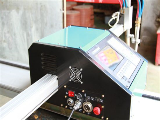 Máy cắt kim loại plasma cầm tay tự động CNC 1525/1530